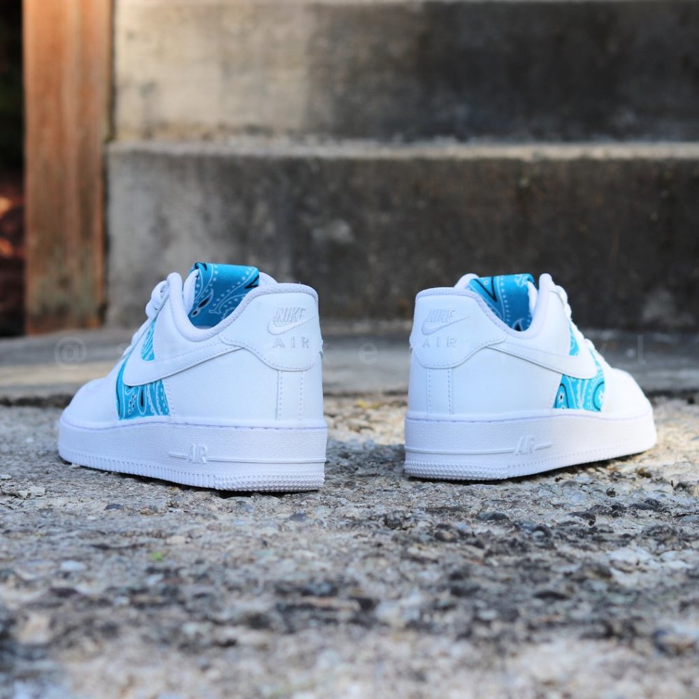 Nike Air Force 1 Low Aqua Blue Bandana Custom NWT - Picture 5 of 9